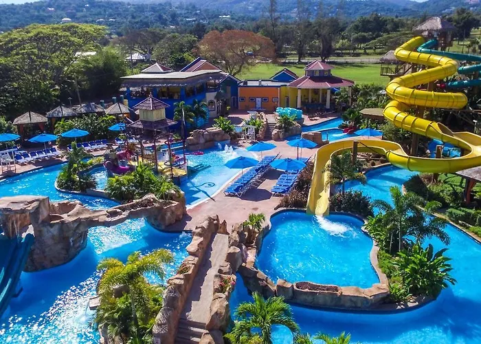 Jewel & Waterpark Resort