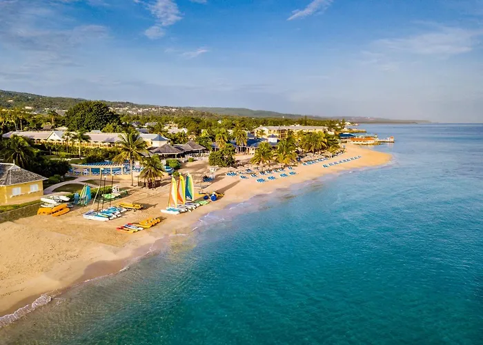 Jewel & Waterpark Runaway Bay
