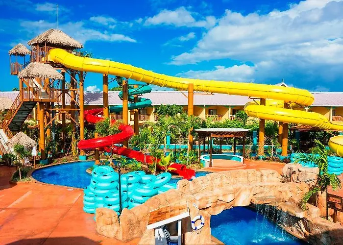 Jewel & Waterpark Runaway Bay